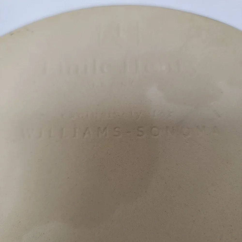 Emile Henry Williams Sonoma Pie Dish Sage Green Cream Excellent Ruffled 10.5